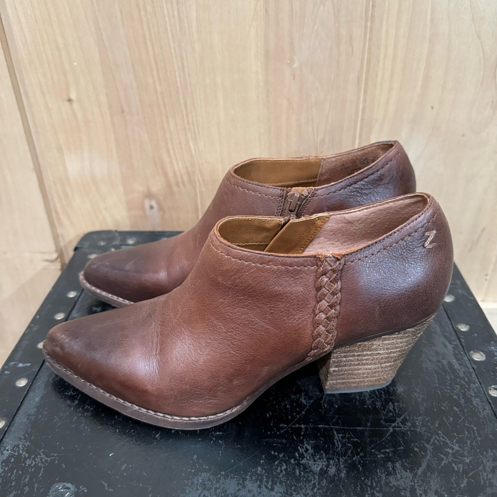Zodiac Ava Shootie Booties Size 8.5 Brown Leather Boots - Picture 6 of 14